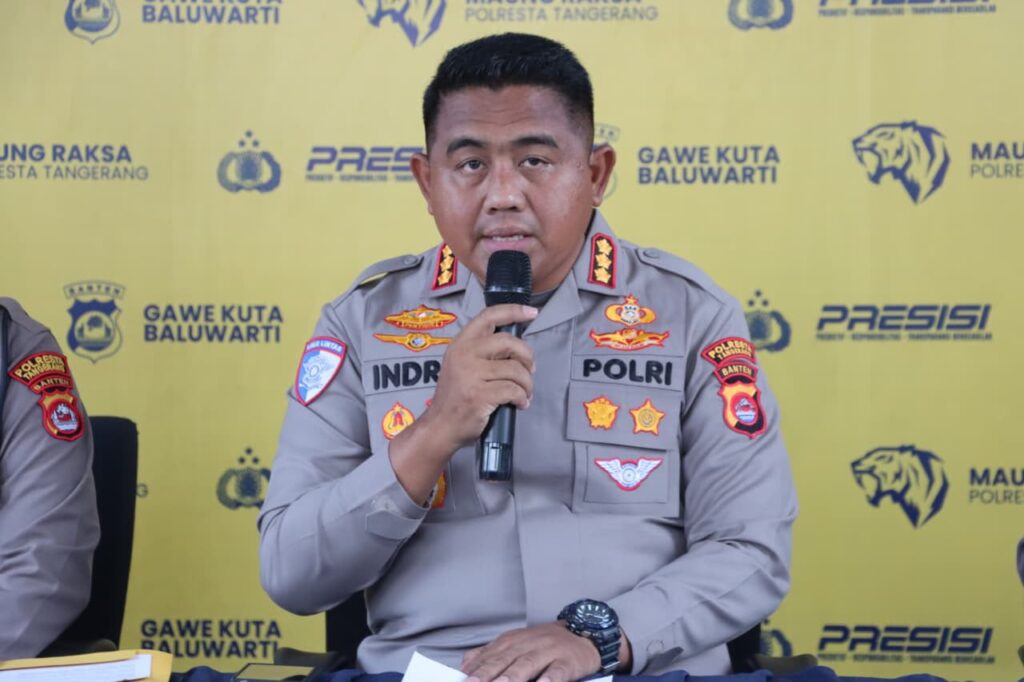 Kemarau Tingkatkan Risiko Kebakaran, Kapolresta Tangerang Minta Warga Jangan Bakar Sampah Sembarangan 2371682 1024x682