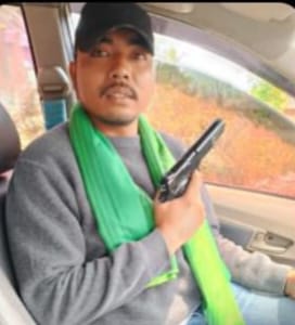 Viral Video Pamerkan Senjata Api, APH Polsek Kronjo Segera Ungkap "Bang Jago" 2480774