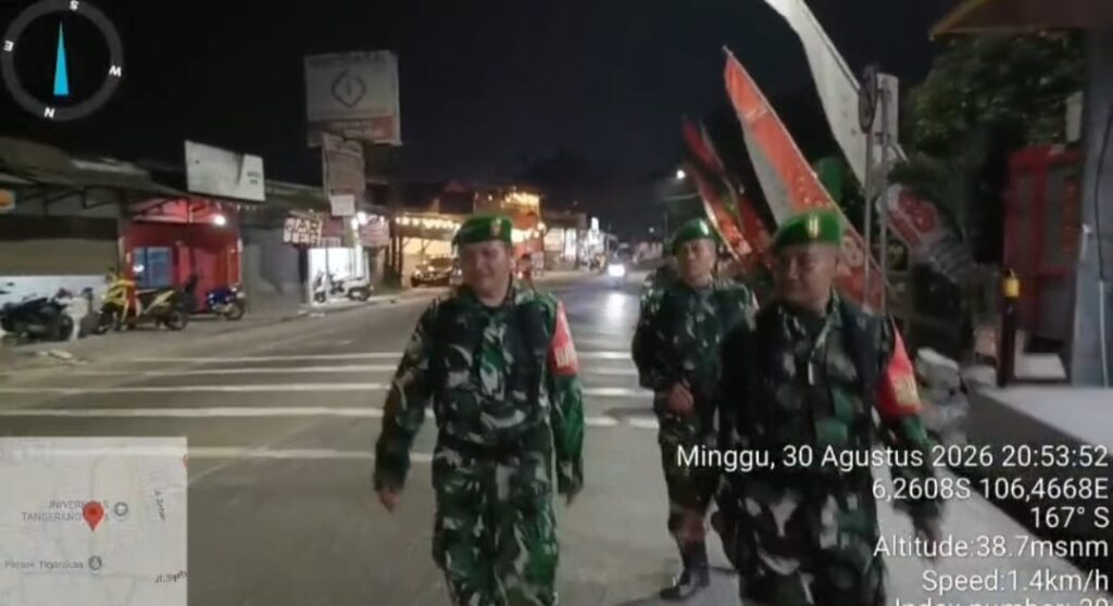 Pastikan Wilayah Aman dan Kondusif, Koramil 06/Tigaraksa Gelar Patroli Rutin Malam Hari 2888435