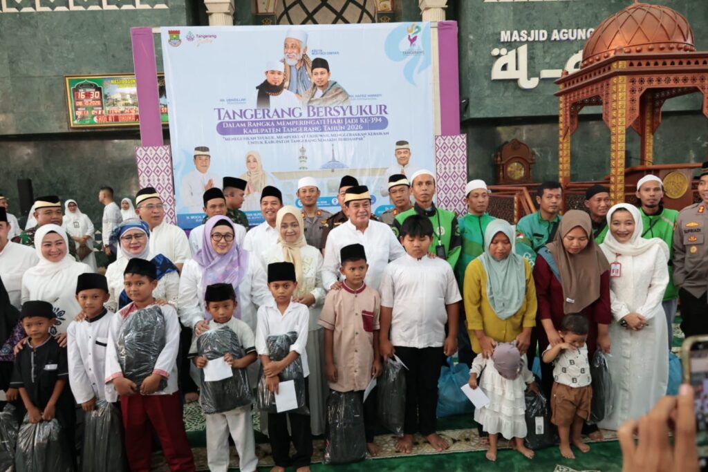 Hadiri Tangerang Bersyukur Sambut HUT Kabupaten Tangerang ke-394, Bupati Tangerang Ajak Masyarakat Panjatkan Doa 3490609