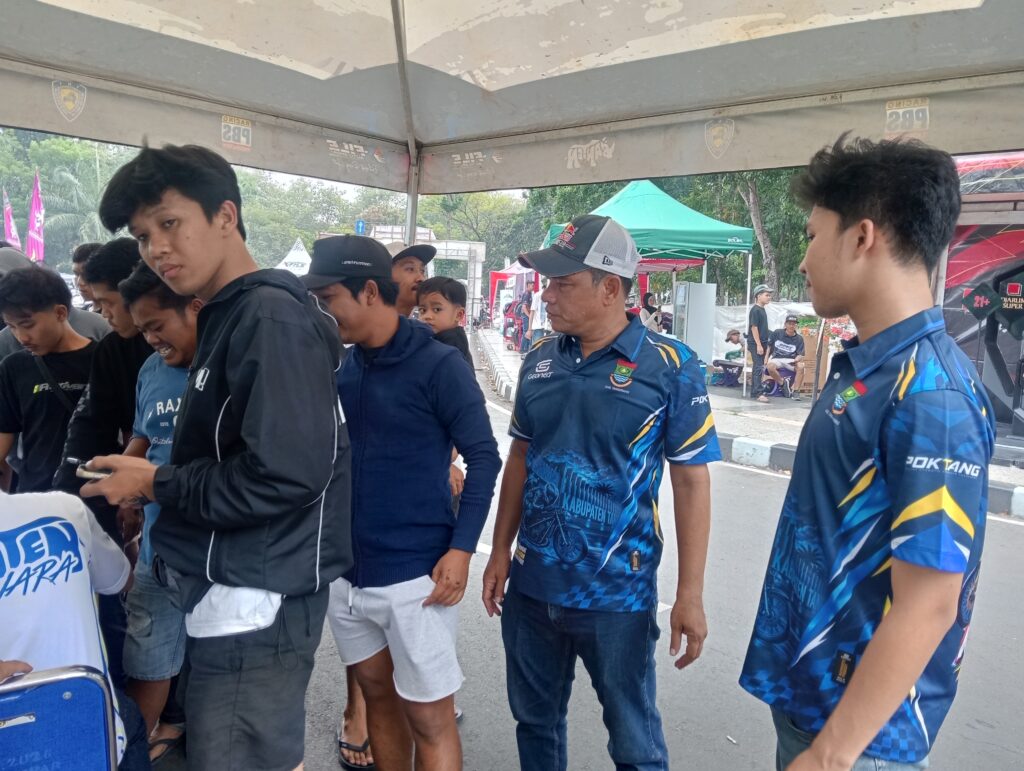Buka KNPI Drag Bike 2026, Sekda Kabupaten Tangerang Tegaskan Sirkuit Tempat Unjuk Prestasi, Bukan Balap Liar oplus 0